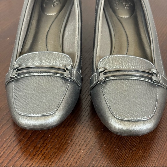 LifeStride soft system greg  Women's Loafers kitten heel 9.5 - Picture 8 of 13